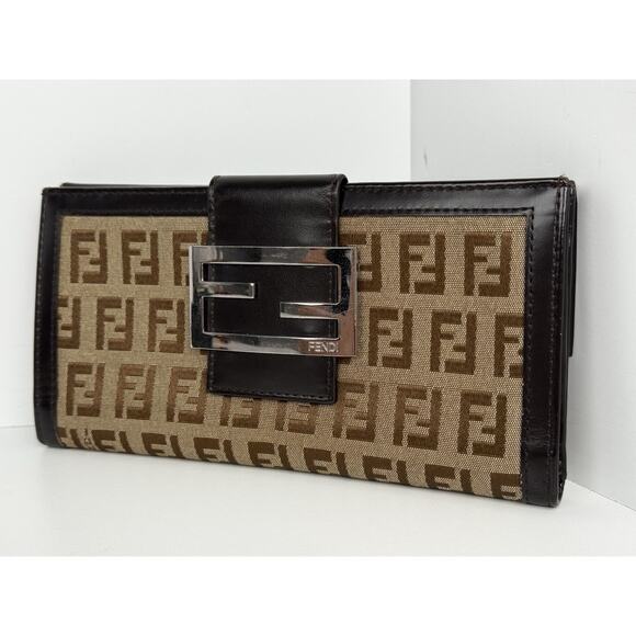 FENDI Zucchino Forever Continental Wallet Brown - Picture 1 of 16
